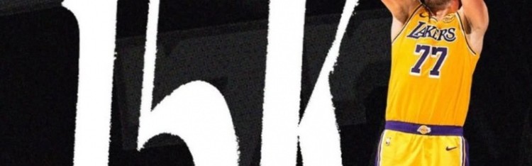 乐鱼体育官方网站-詹姆斯赛后祝贺里程碑：东契奇15000分/八村塁5000分/雷迪克100胜