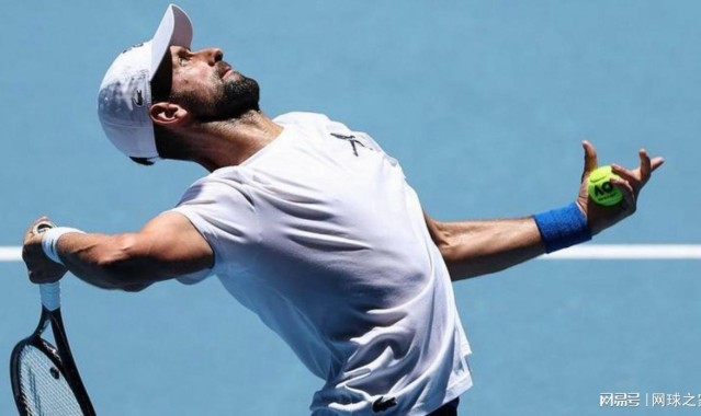 乐鱼体育官方网站-澳网不老男神团解体德约成独苗，穆塞蒂放狠话：我要把他逼到极限