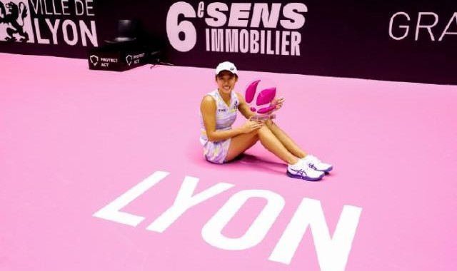 乐鱼体育官网-张帅时隔近五年夺生涯第三冠 世界排名重返前五十