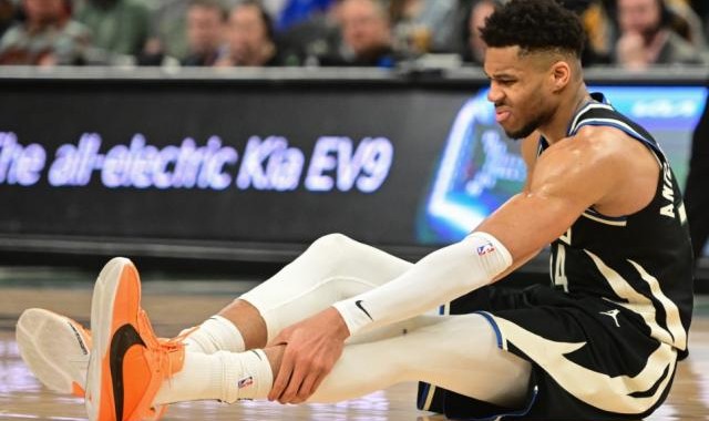 乐鱼体育官网入口-字母哥拉伤敏感部位 杜兰特2019惨剧为其敲响警钟