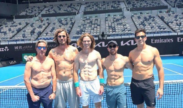 乐鱼体育官方网站-萨芬：网坛最不羁的男人，生日快乐！