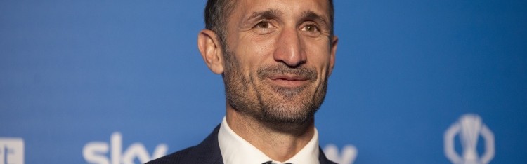 乐鱼体育-基耶利尼：伊布未获金球只因与梅罗同时代；意大利有实力进军大赛